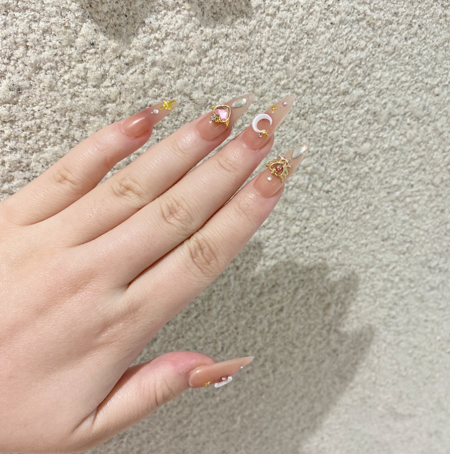 The False Nail Patch Can Be Worn With Water Ice Moon For A Long Time - Image 4