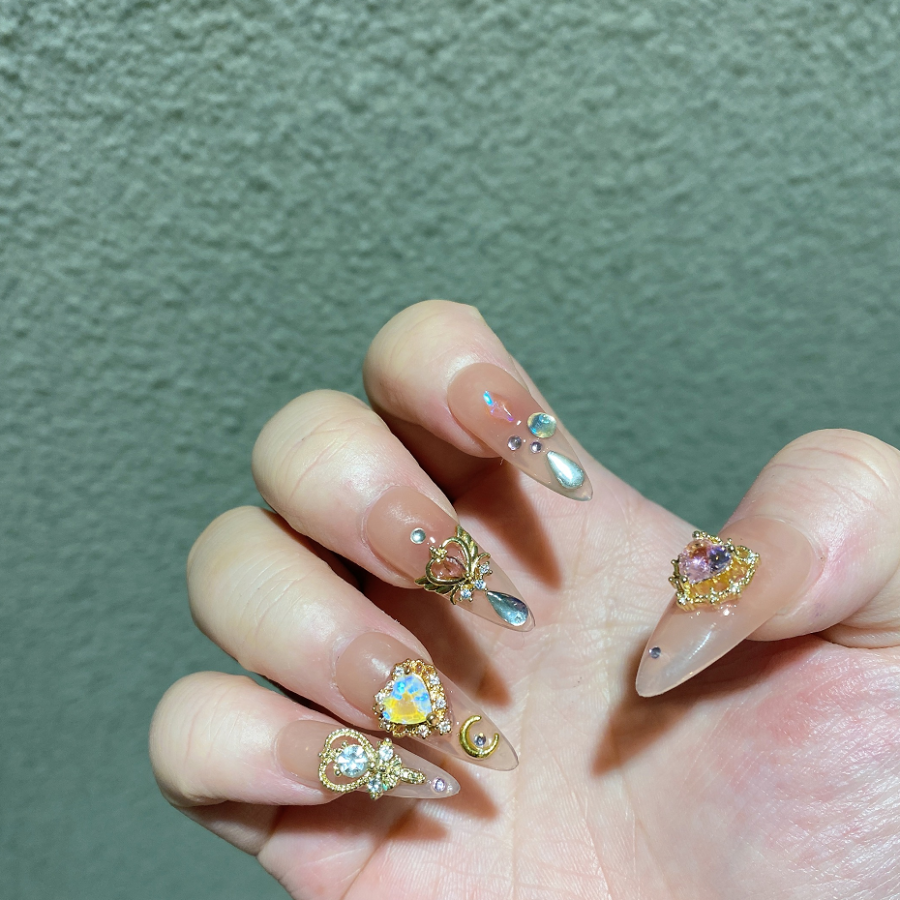 The False Nail Patch Can Be Worn With Water Ice Moon For A Long Time - Image 3